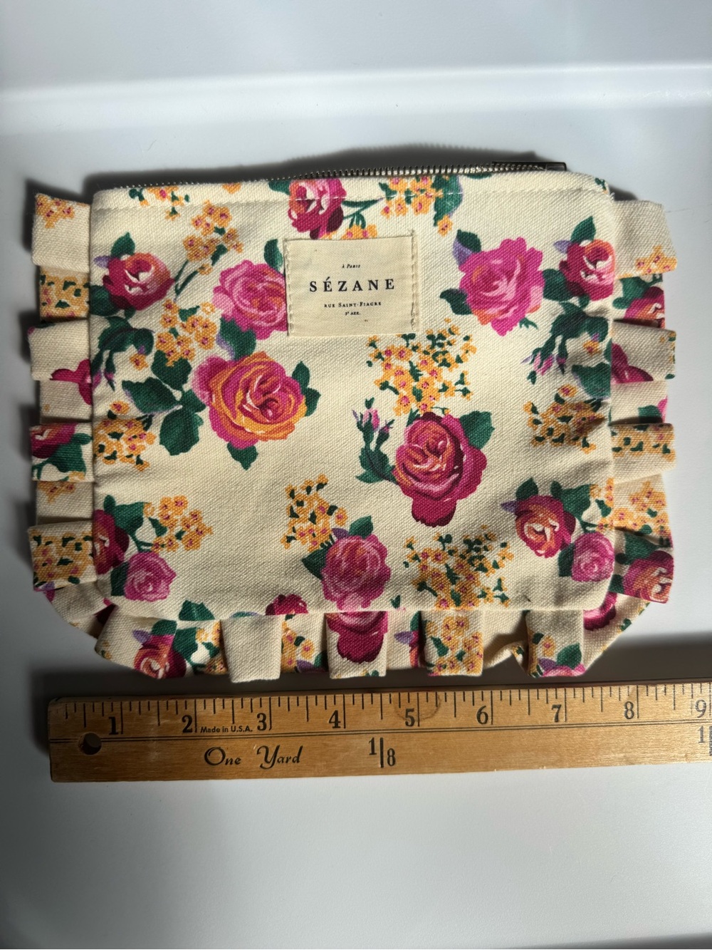 Sézane Cream Floral Ruffle Cosmetic Pouch with Pink Roses